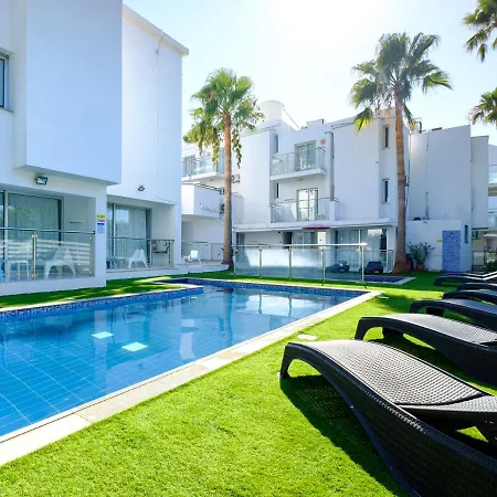 Delightful Vacation Studio Near The Beach In Sunny Ayia Napa All Yours Appartamento *