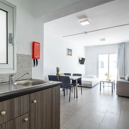 Delightful Vacation Studio Near The Beach In Sunny Ayia Napa All Yours